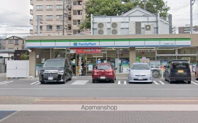 コンビニ　ファミリーマート（コンビニ）まで365m