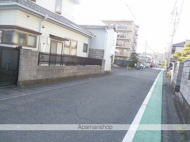その他　前面道路（その他）まで10m