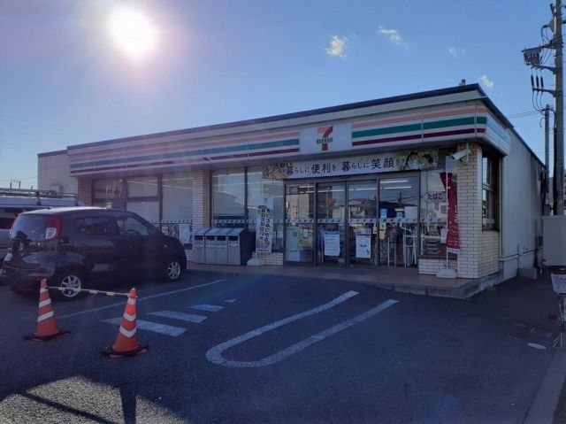 コンビニ　セブンイレブン（コンビニ）まで1000m
