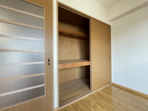 収納　※別部屋の写真です