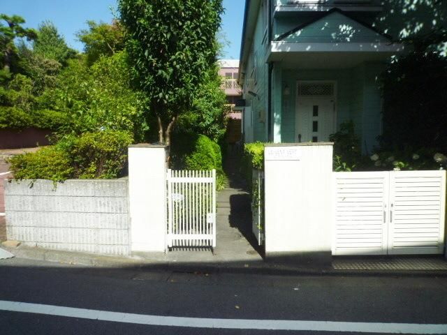 エントランス　★エントランス★