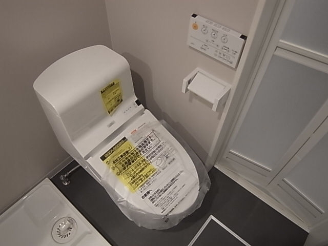 トイレ　ウォッシュレット付トイレ