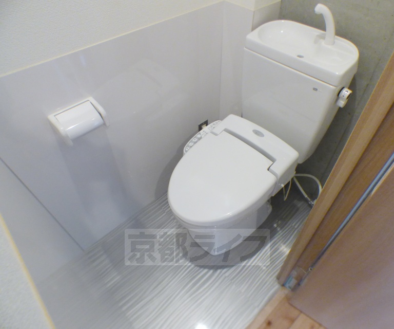 トイレ　清潔感のあるトイレです。