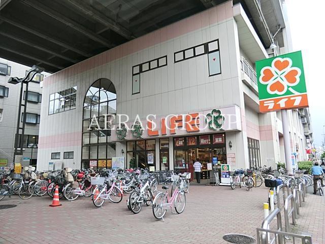 スーパー　ライフ北赤羽店（スーパー）まで186m