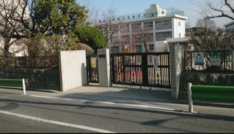 小学校　大田区立松仙小学校（小学校）まで401m