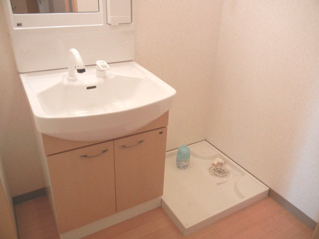 洗面設備　グランドパレス堀越（Good Home)