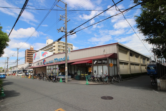 スーパー　万代 矢田店（スーパー）まで500m