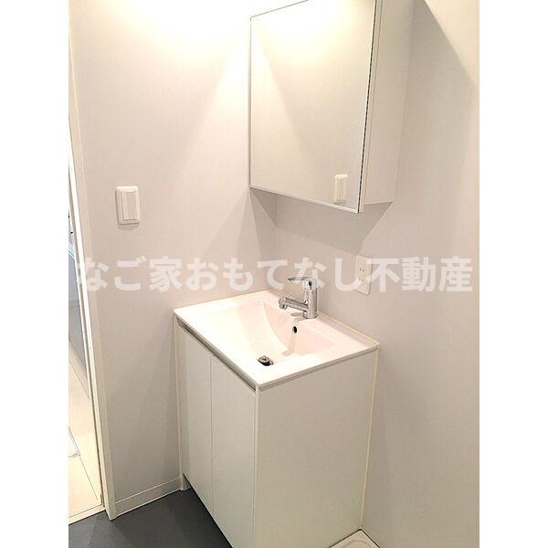洗面設備　同タイプ