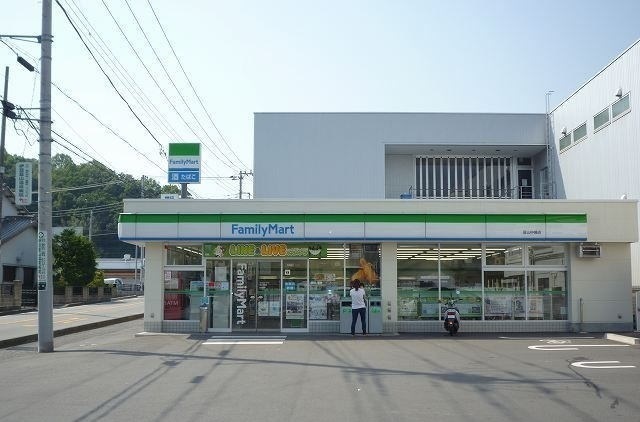 その他　ファミリーマート　韮山中條店（その他）まで350m