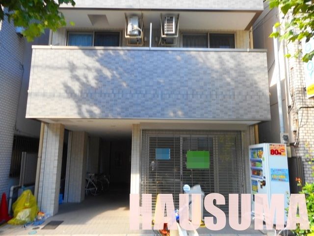 エントランス　外観です！