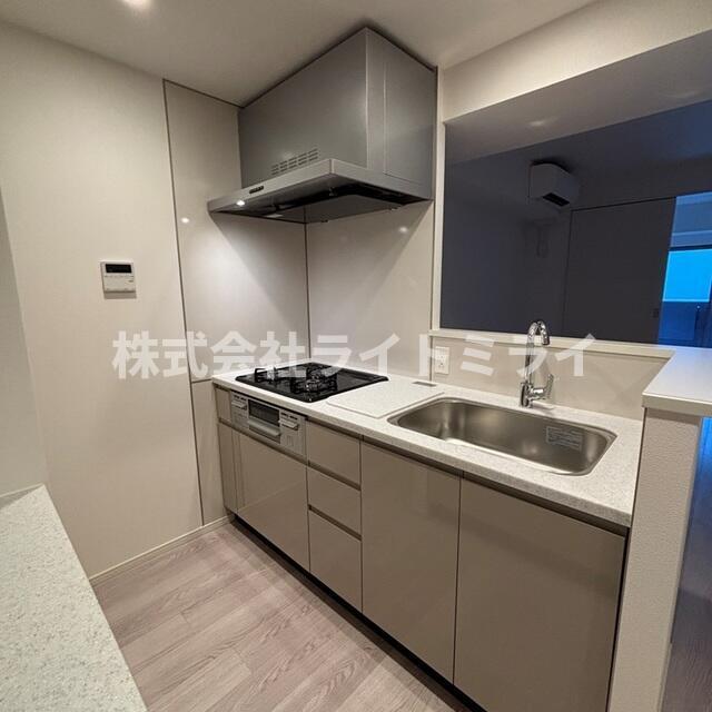 キッチン　※写真は同タイプ住戸です。