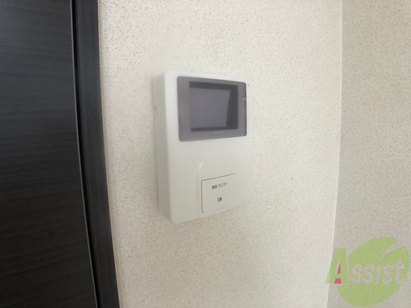 セキュリティ　ＴＶモニター付インターホンです。来客者の顔が見えるので安心！