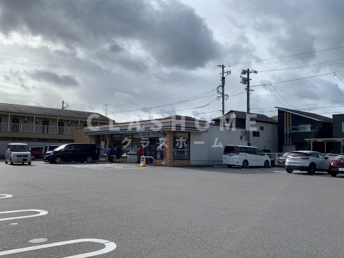 コンビニ　セブンイレブン 高浜八幡町店（コンビニ）まで729m
