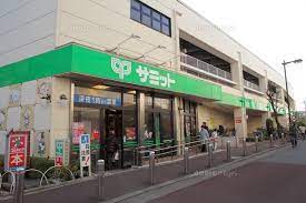 スーパー　サミットストア喜多見駅前店（スーパー）まで604m