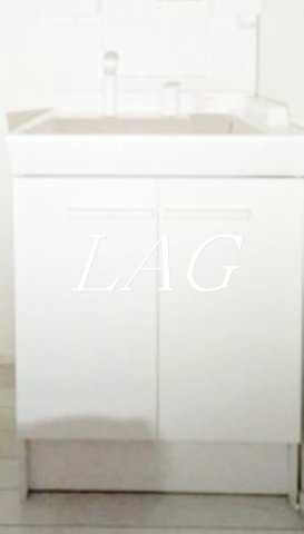 洗面設備　独立洗面台です。