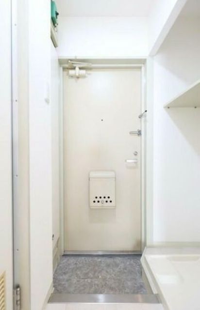 玄関　室内参考写真