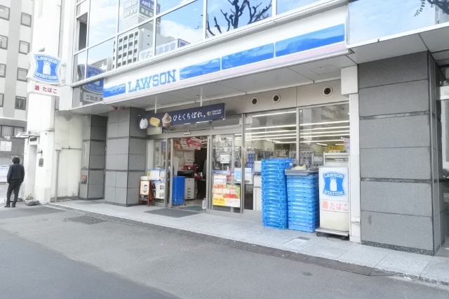コンビニ　ローソン丸の内伏見通店（コンビニ）まで369m