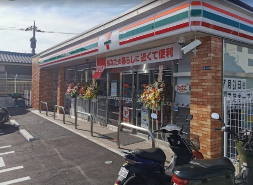 コンビニ　セブンイレブン 川崎柿生駅南口店（コンビニ）まで205m