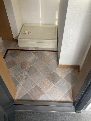 メゾンドヒルの玄関写真