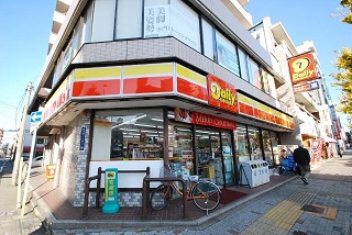 コンビニ　デイリーヤマザキ 名古屋池下店（コンビニ）まで392m