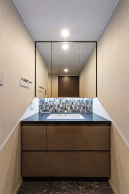 MOCXION PREMIUM四谷大京町の内装写真