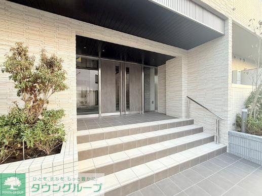 エントランス　エントランス