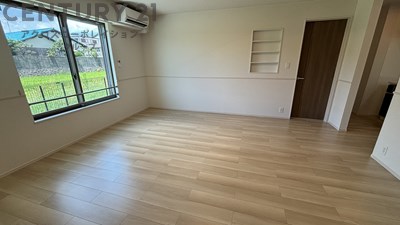 居室・リビング　エアコン付きで初期費用を抑えられます♪