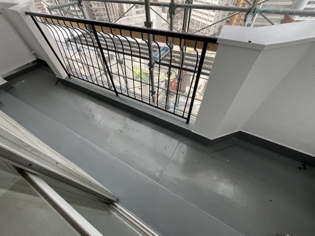 バルコニー　サンシャイン大須中駒ビル 工事中