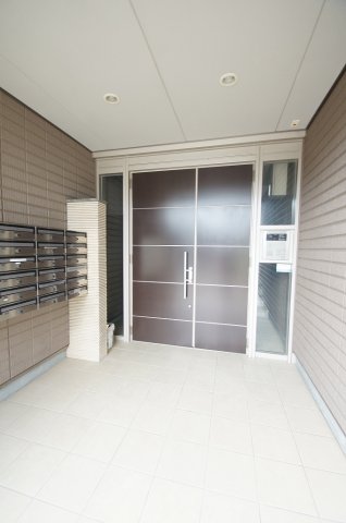 エントランス　入口部分