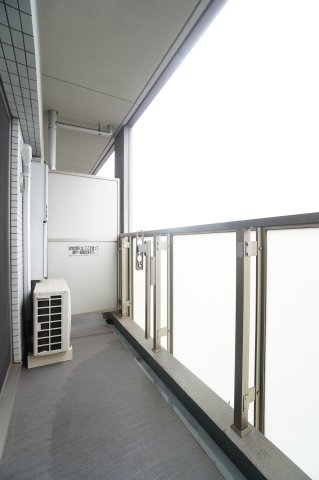 バルコニー　※同物件・同タイプの写真です。