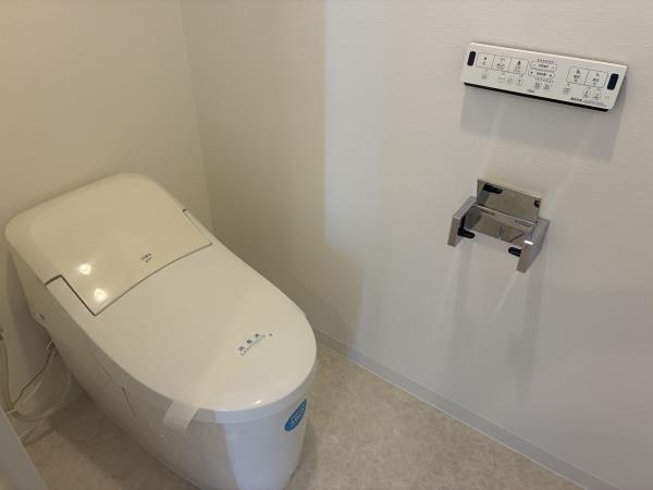 トイレ　ゆったりとした空間のトイレです