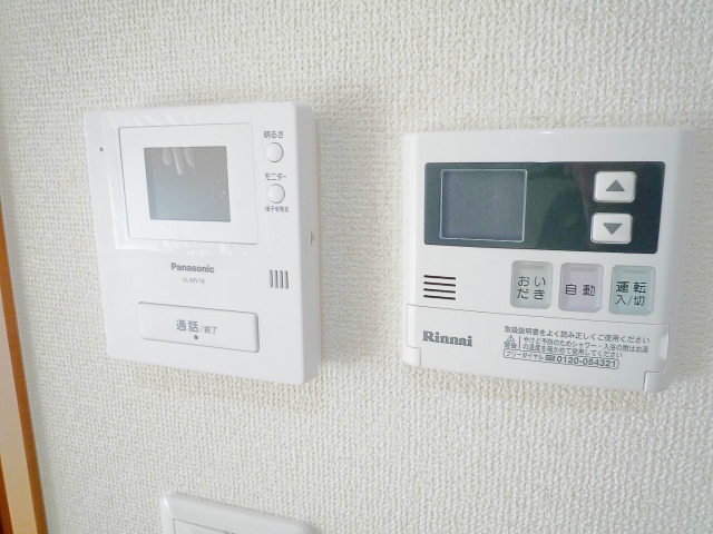 セキュリティ　インターホンはモニター付☆