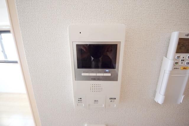その他設備　モニター付きインターホン