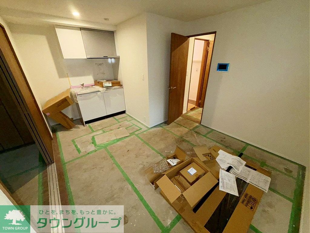 居室・リビング　玄関