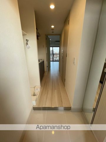 メイクス浅草EASTの玄関写真