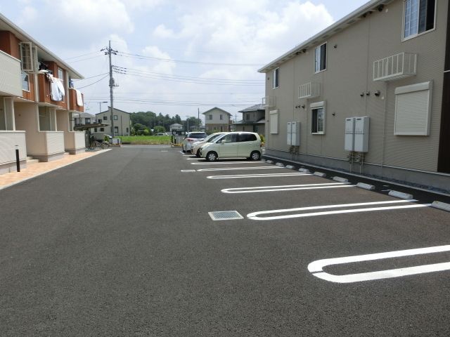 駐車場　敷地内の駐車場もあります。