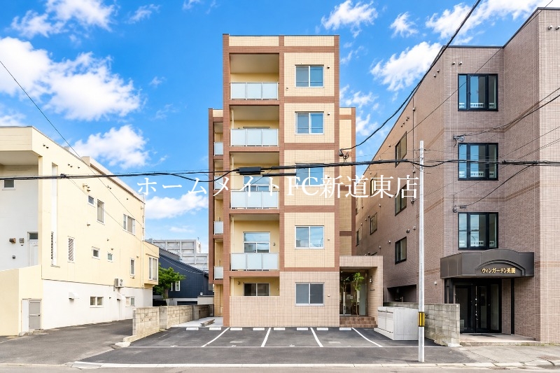 建物外観　建物外観