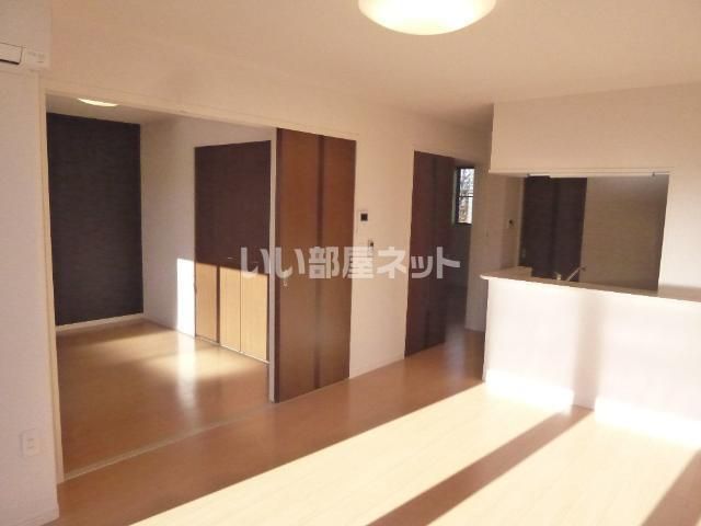 ルーイッヒハウス II番館の居間写真