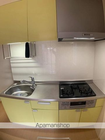ソルプレーザ玉造のキッチン写真