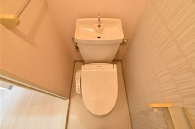 サニーハイツ中村のトイレ写真