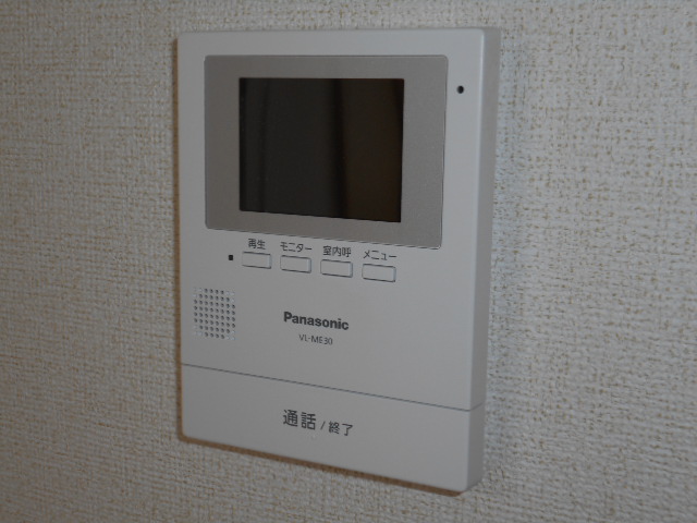 セキュリティ　カラーＴＶモニター付インターホン完備