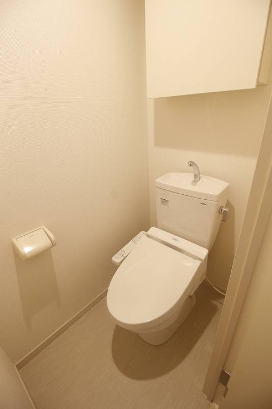 トイレ　別の部屋の写真です