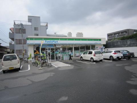 その他　ファミリーマート中村森田町店（その他）まで576m