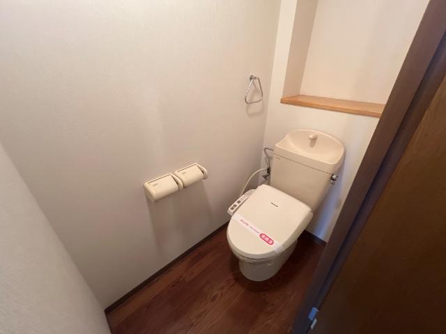 トイレ　シャワー付トイレ