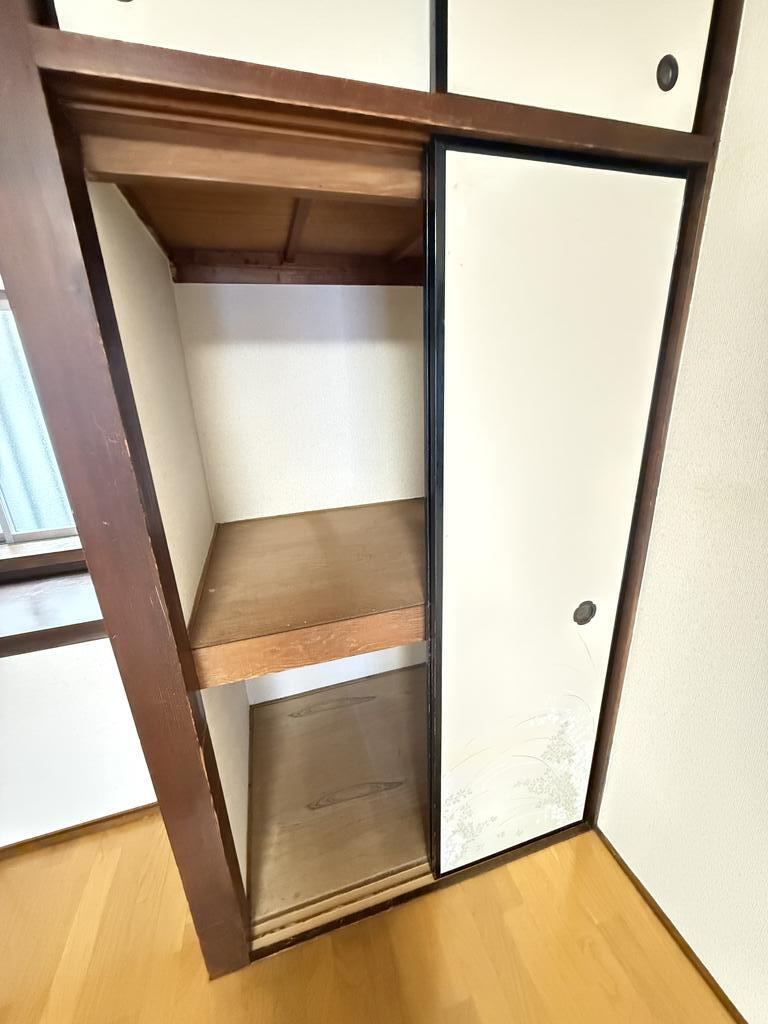 下山手通7丁目貸家Bの内装写真