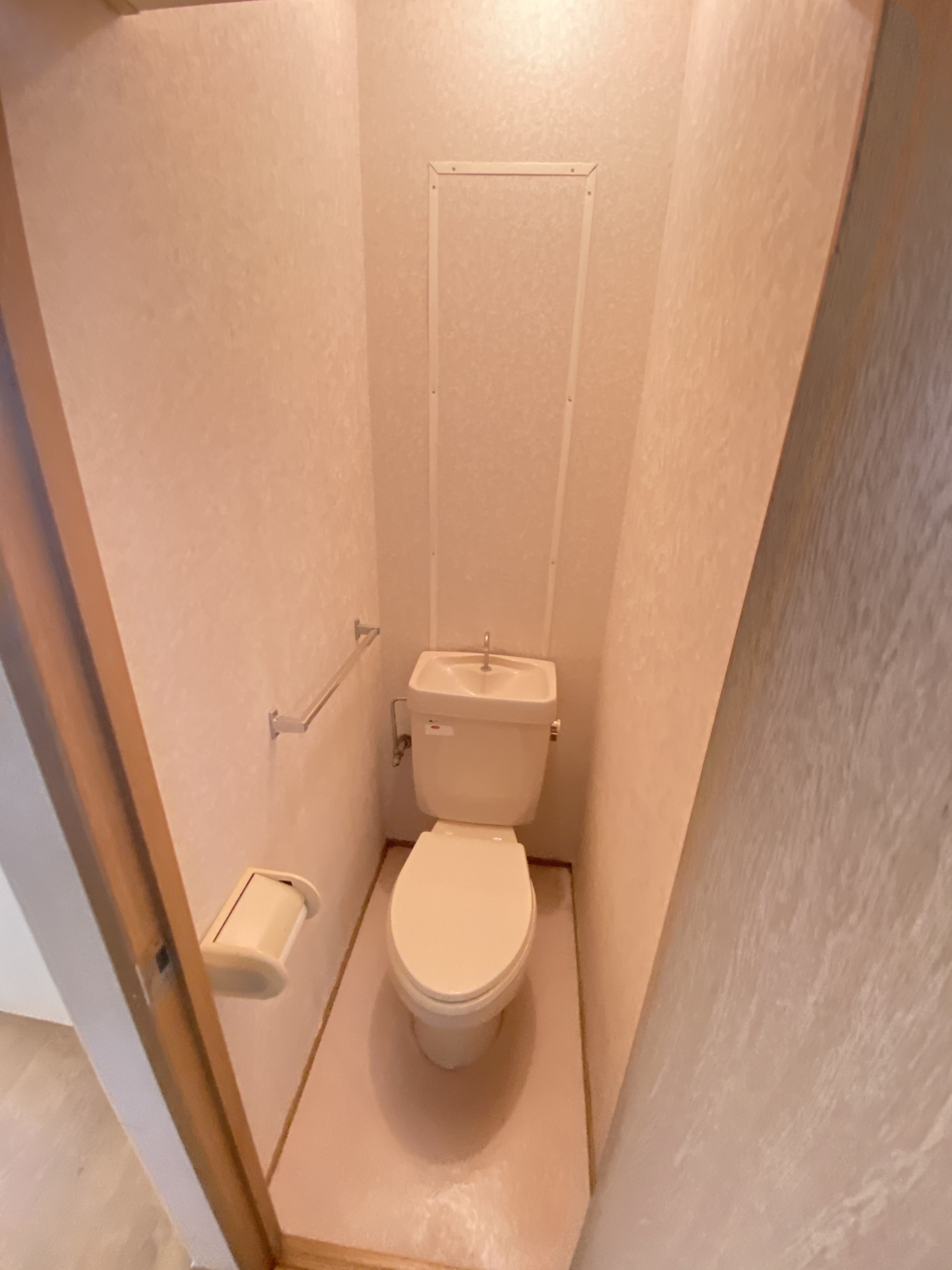 ＪＲ山手線 目黒駅 徒歩10分 2階建 築33年のトイレ写真