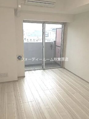 居室・リビング　★《見学予約受付中》当店では契約金がクレジット決済可能です★