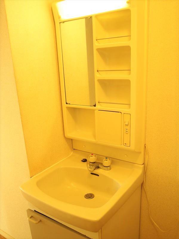 ファンタブル二の宮Iの内装写真