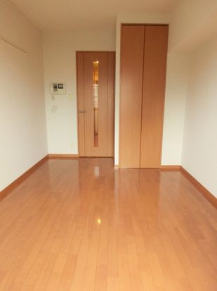 居室・リビング　※別部屋参考画像