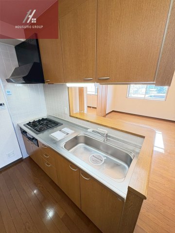 キッチン　同施工会社・同型モデルの室内です。（参考写真・イメージ写真）